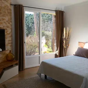 le-sarrians.fr-provencehotel.com/